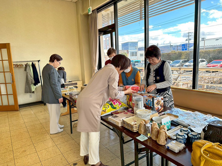 3月例会　歳入委員会開催　会員内バザー