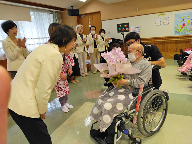 特別養護老人ホーム「愛灯園」訪問