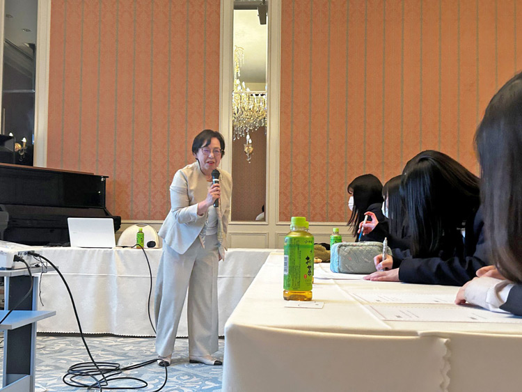 「夢を拓く」講演会を開催いたしました