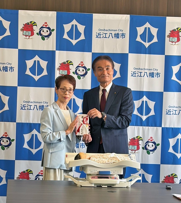 チャリティイベント支援金贈呈