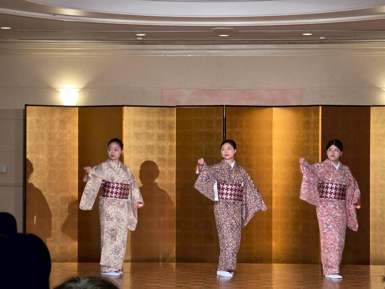 留学生交流会を行いました