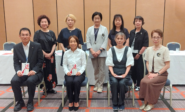 チャリティイベント支援金贈呈