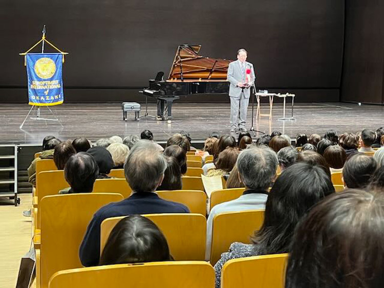 認証40周年記念チャリティーコンサート